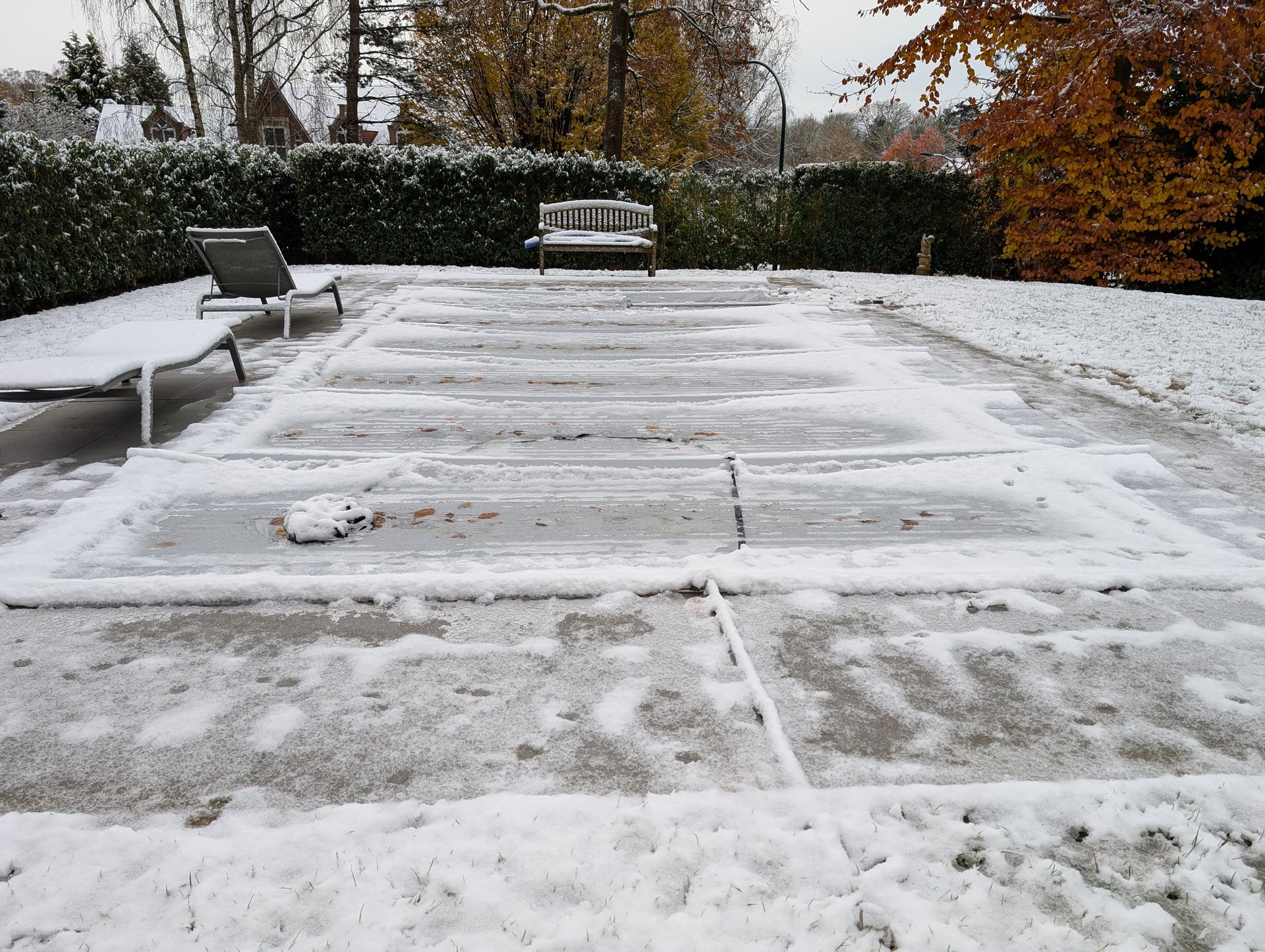 Comment gérer la neige pour une bâche à barres?