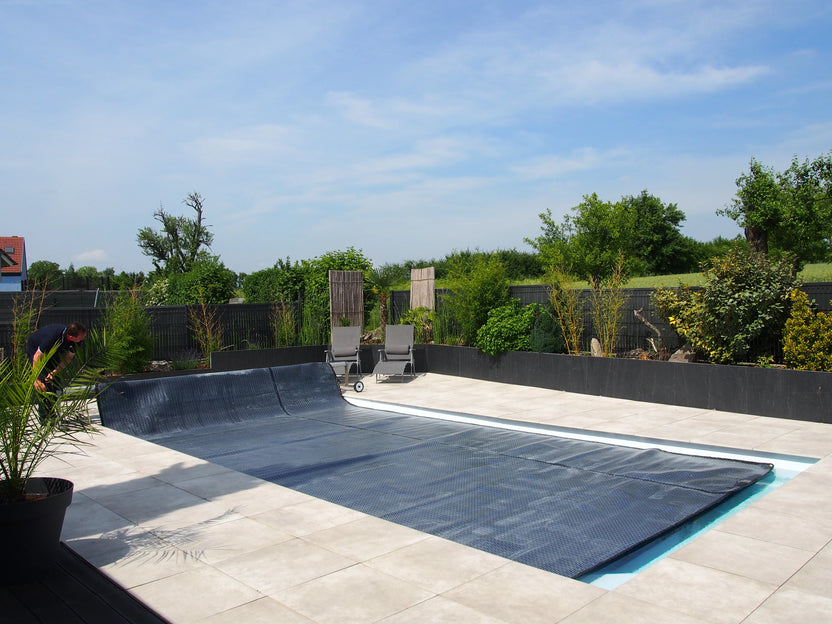 Bâche à bulle pour piscine extérieure et intérieure